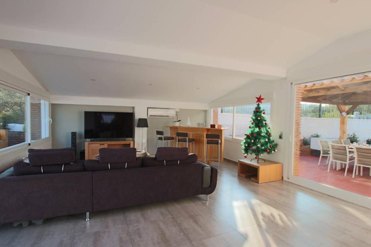 Tess Villa Fleury Alhaurín de la Torre Dış mekan fotoğraf