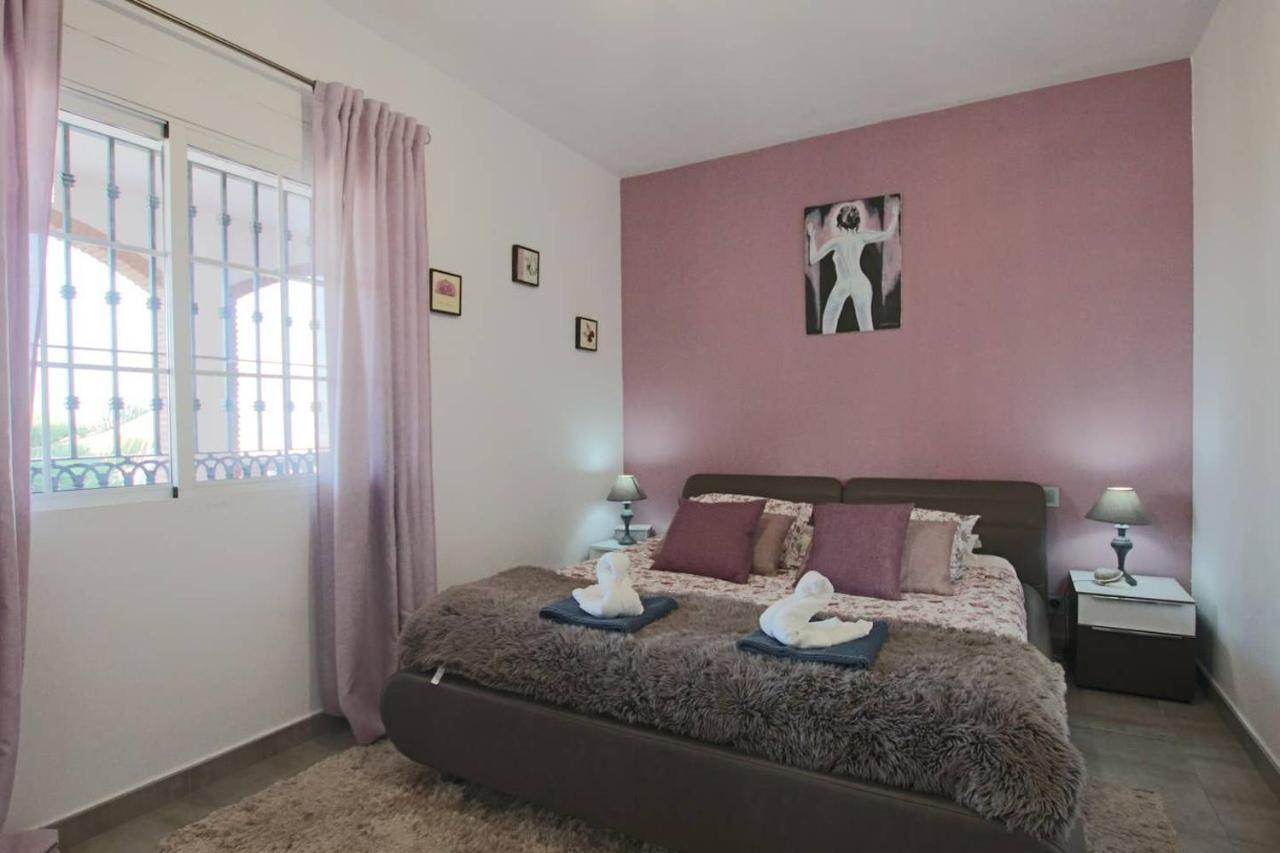 Tess Villa Fleury Alhaurín de la Torre Dış mekan fotoğraf